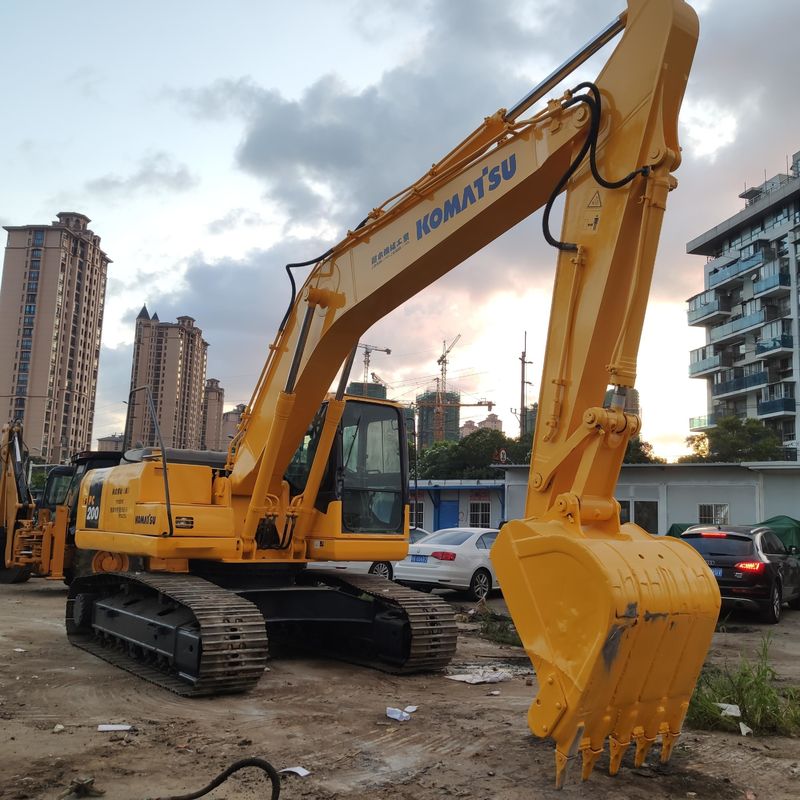 Gebrauchtes Komatsu Bagger PC200-7 Gebraucht 20 Tonnen mittelgroßer Crawler Digger