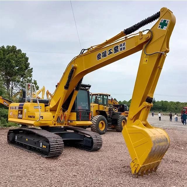 Gebraucht Komatsu Digger PC200-8 Gebraucht 20 Tonnen mittelgroßer Crawler Bagger