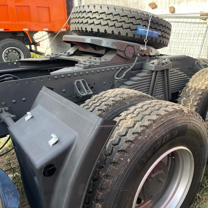 Hochgeschwindigkeitsdiesel-gebrauchter Traktor-LKW 6x4 Sinotruk Howo 371hp 375hp manueller Diesel