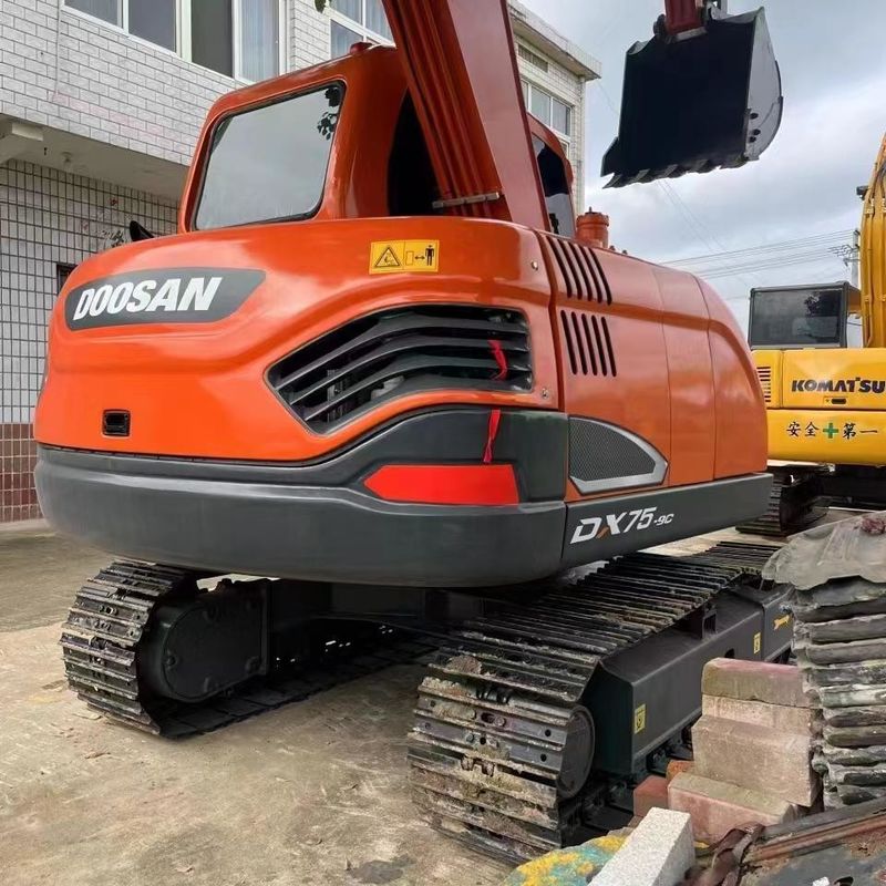 Gebraucht Doosan Digger DX75 Gebraucht 7,5 Tonnen kleiner Mini-Crawler Bagger