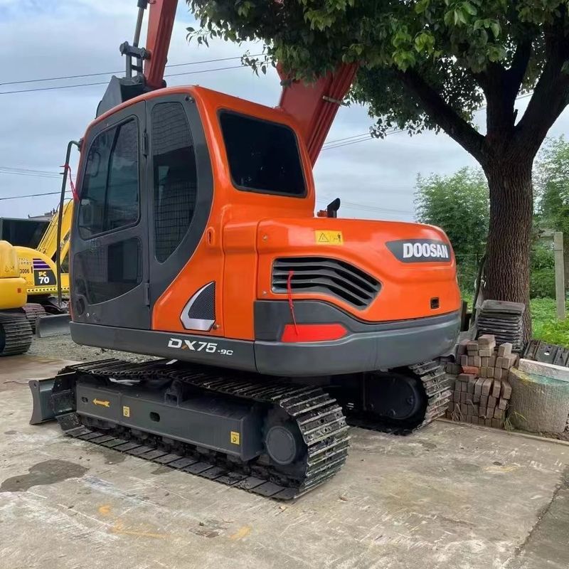 Gebraucht Doosan Digger DX75 Gebraucht 7,5 Tonnen kleiner Mini-Crawler Bagger