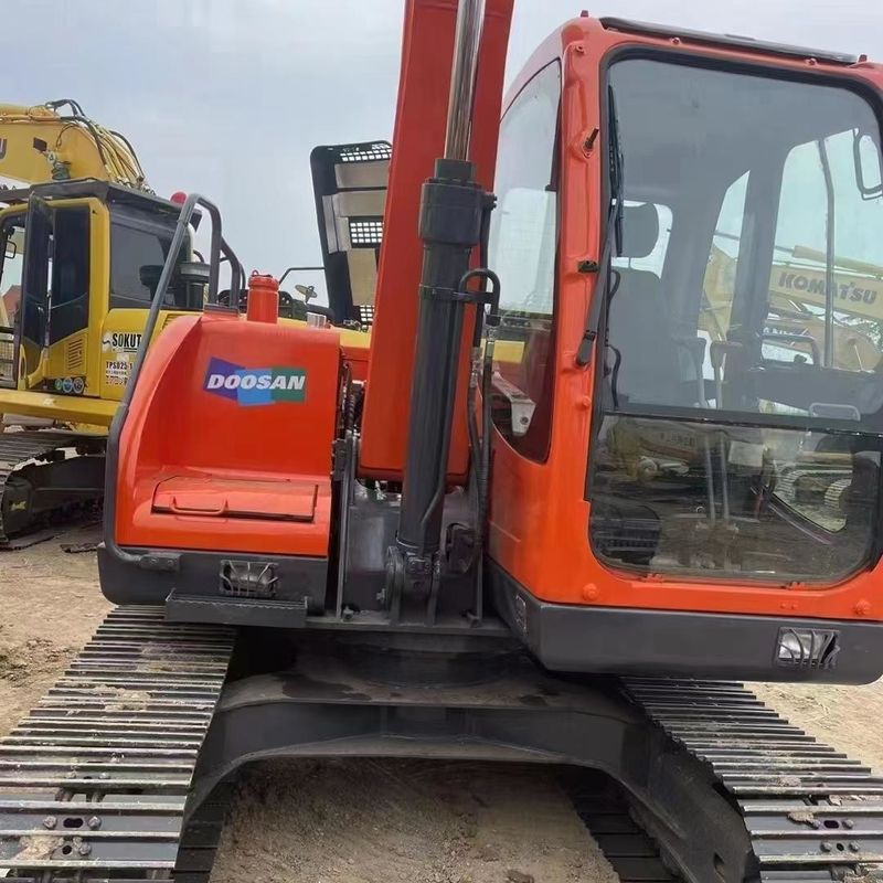 Gebrauchtes Doosan Digger DX80 Gebraucht 8 Tonnen Kleinbauwerk