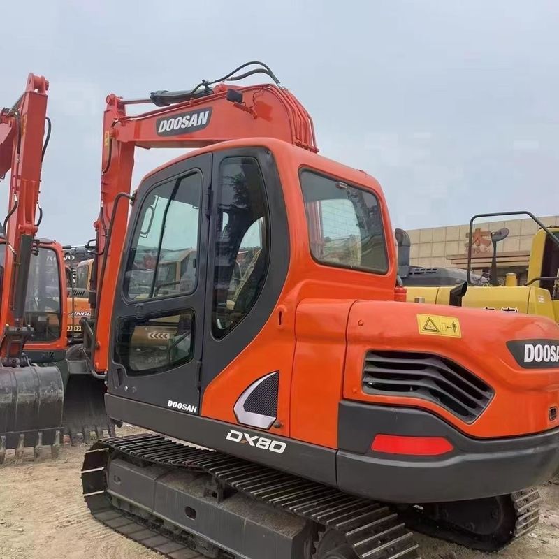 Gebrauchtes Doosan Digger DX80 Gebraucht 8 Tonnen Kleinbauwerk