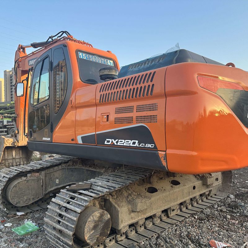 Gebrauchtes Doosan Digger DX220 Gebraucht 22 Tonnen mittelgroßes Crawlerbagger
