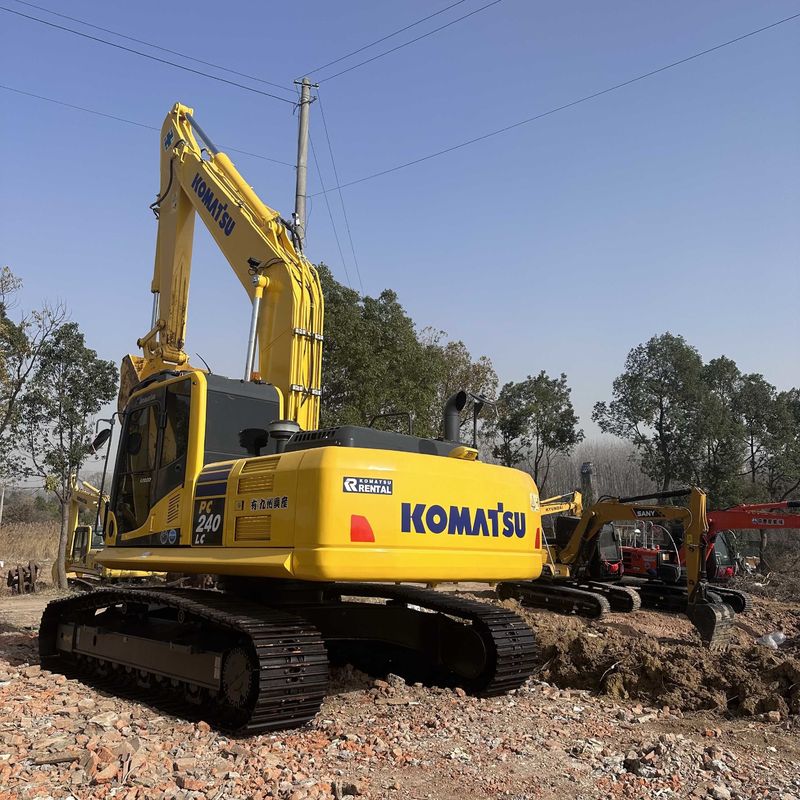 Gebrauchtes Komatsu Bagger PC240-8 Gebrauchtes 24 Tonnen großes, mittelgroßes und mittelgroßes Crawler Digger