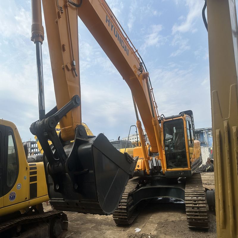 Gebraucht Hyundai Digger R330-9S Gebraucht 33 Tonnen großer Crawler Bagger