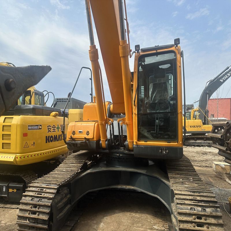 Gebraucht Hyundai Digger R330-9S Gebraucht 33 Tonnen großer Crawler Bagger