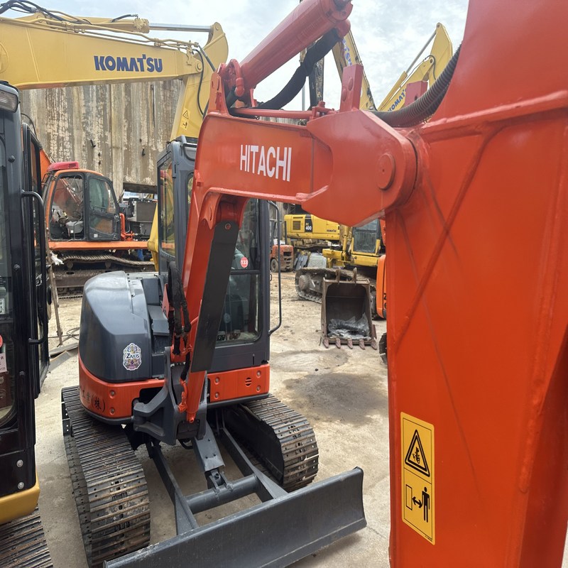 5 Tonnen gebrauchtes Crawler Bagger Mini Hitachi ZX50U 29,8 kW mit 0,17m3 Eimer