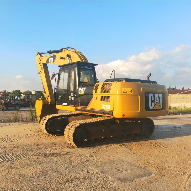 25 Tonnen langwertiger Bagger CAT 325D Crawler Digger 140kw 1,4m3 Eimerkapazität