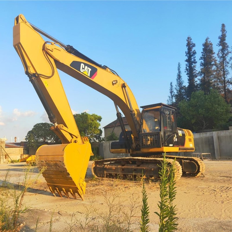 25 Tonnen langwertiger Bagger CAT 325D Crawler Digger 140kw 1,4m3 Eimerkapazität