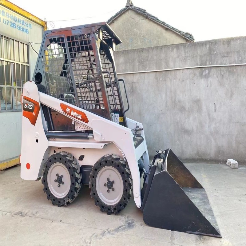BobS70 Gebraucht-Skid Steer-Schwergeräte-Lader Mini S70 10,1 km/h 17,5 kW