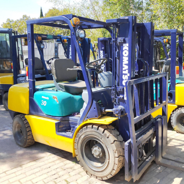 3T Verteiler von Gebrauchtlagergeräten Gabelstapler TCM F30 Mindestdrehradius 2,4 m