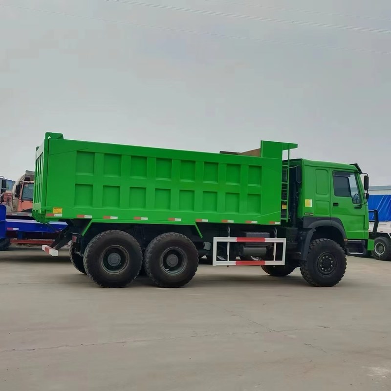 Gebrauchtes Müllwagen Howo 371 PS Sinotruk Howo 6x6 Kipper 6 Räder manueller Diesel