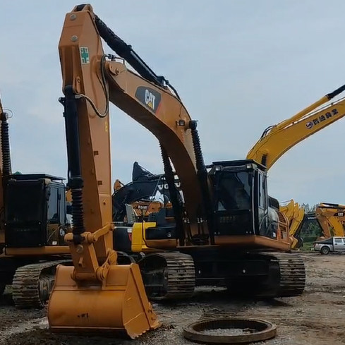 Großes Gebrauchtbagger CAT 330D2 30 Tonnen Crawler Digger 156kw mit 1,54m3 Eimer