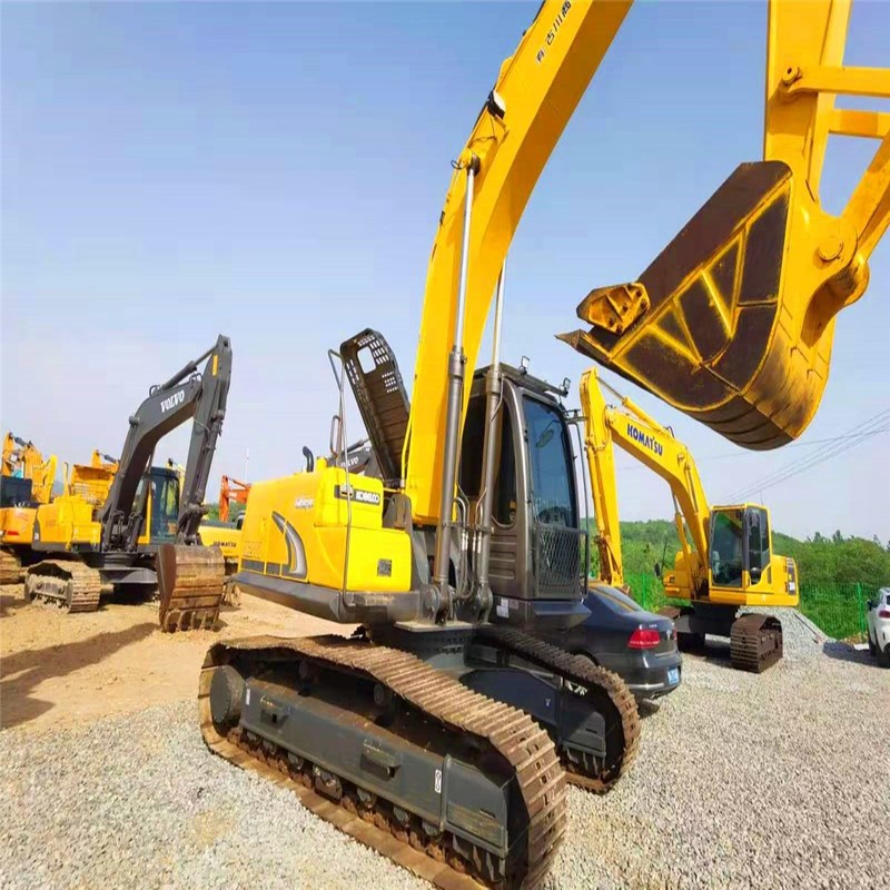 Gebraucht Kobelco Digger SK200-8 Gebraucht 20 Tonnen großer Crawler Bagger 114kw