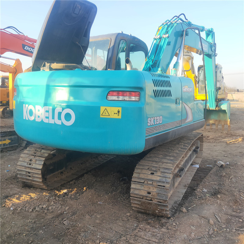 Gebrauchter Kobelco Digger SK130 Gebrauchter kleiner 13-Tonnen-Raupenbagger mit 74 kW