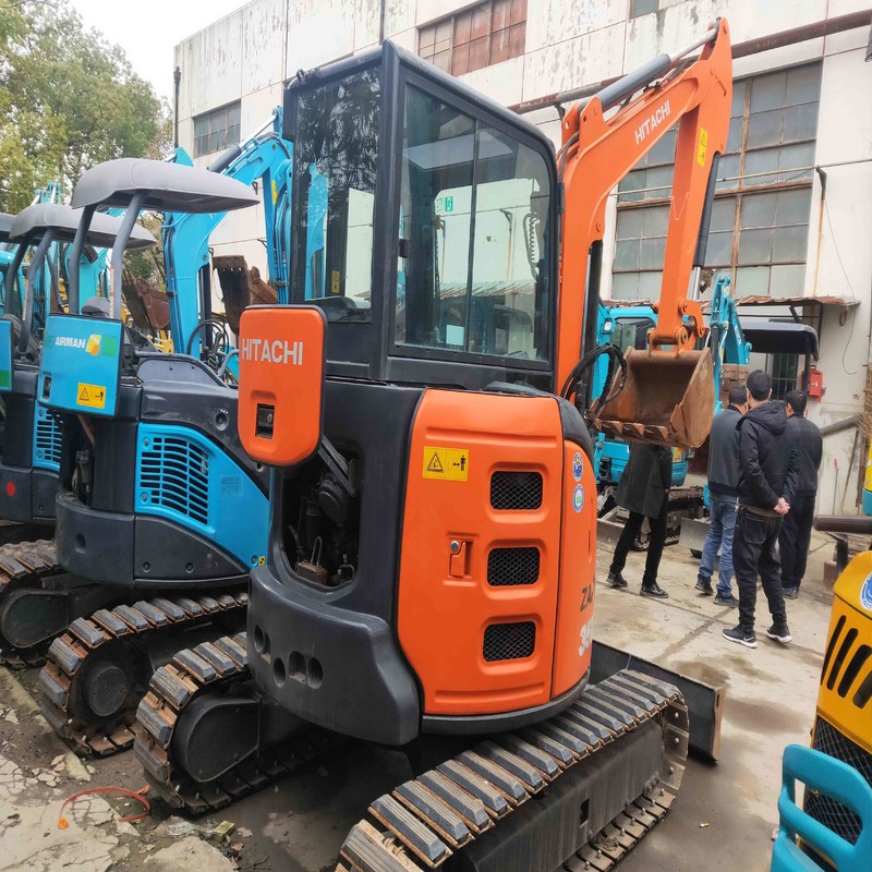 Gebrauchtes Bagger Original Hitachi ZX35 Gebraucht Hydraulischer 3,5 Tonnen Mini Digger 22,3kw