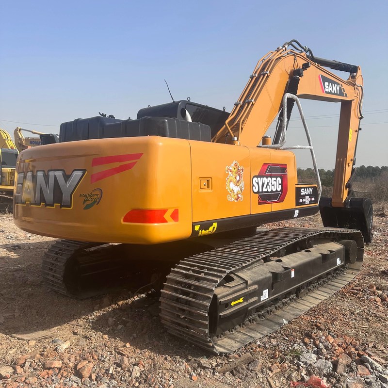 Gebraucht SANY Digger SY235C Gebraucht 23.5 auf mittlerem Typ Crawler Bagger 128.5kw