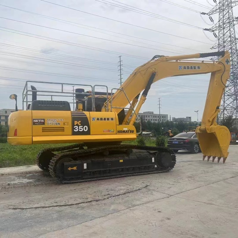 Gebraucht Komatsu Digger PC350 Gebraucht 35 Tonnen großer Typ Crawler Bagger Großbau 180kw