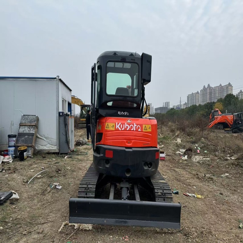 Gebrauchtes Kubota Digger U35 Gebrauchtes 3,5 Tonnen kleines Mini Crawler Bagger 18,5kw