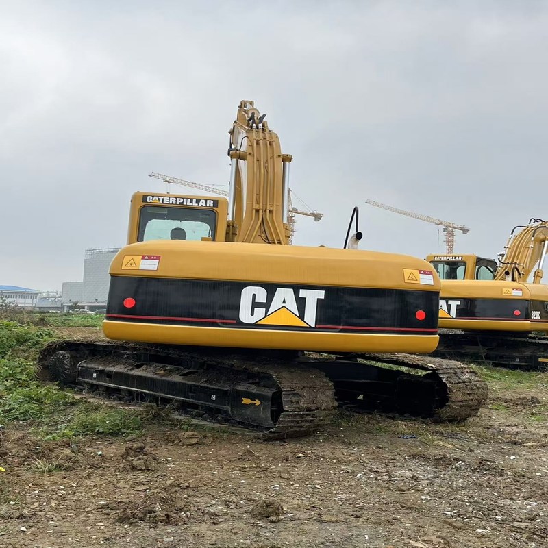 Gebrauchter Bagger CAT 320C, gebrauchter 20-Tonnen-Raupenbagger mit 110 kW und 0,8-m3-Löffel