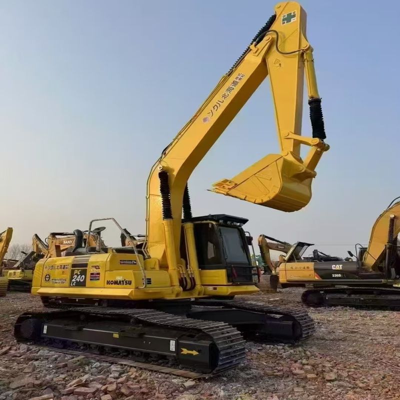 Gebrauchtes Komatsu Bagger PC240 Gebrauchtes 24 Tonnen großes, mittelgroßes und mittelgroßes Grabgerät