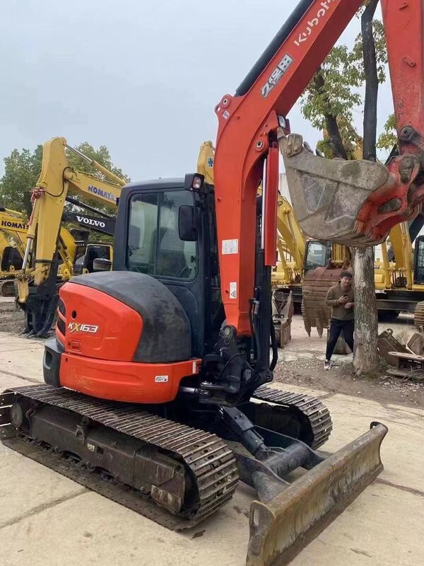Gebrauchtes Kubota Digger KX163 Gebraucht 5,5 Tonnen Kleinbauwerk Mini Crawler Excavator 35,5kw