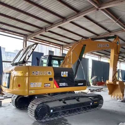 Gebrauchtes Caterpillar Bagger CAT 320D Gebraucht 20 Tonnen Crawler Digger in Japan hergestellt